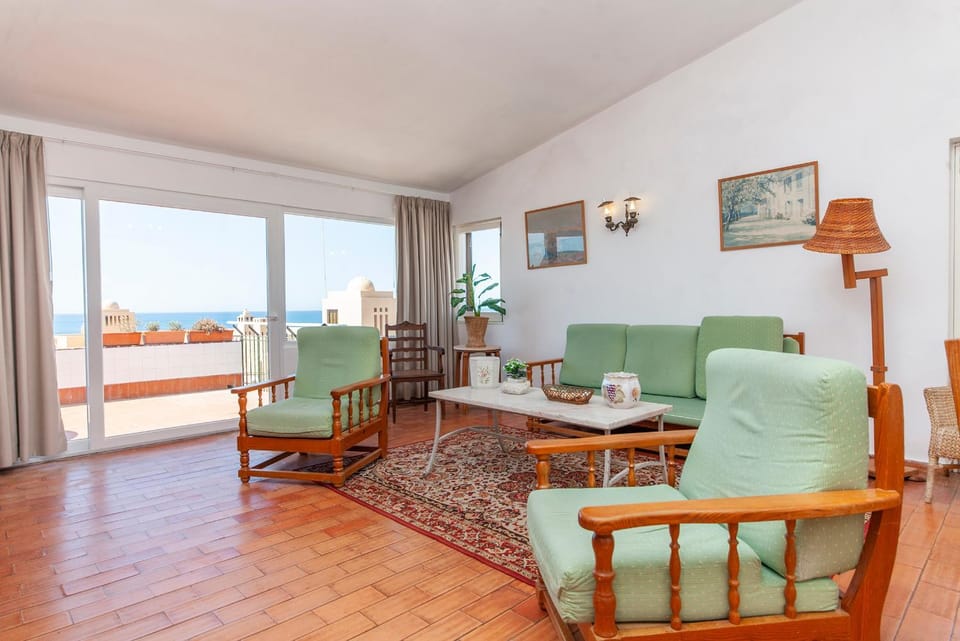 Living room, Seating area, Dining area, Sea view