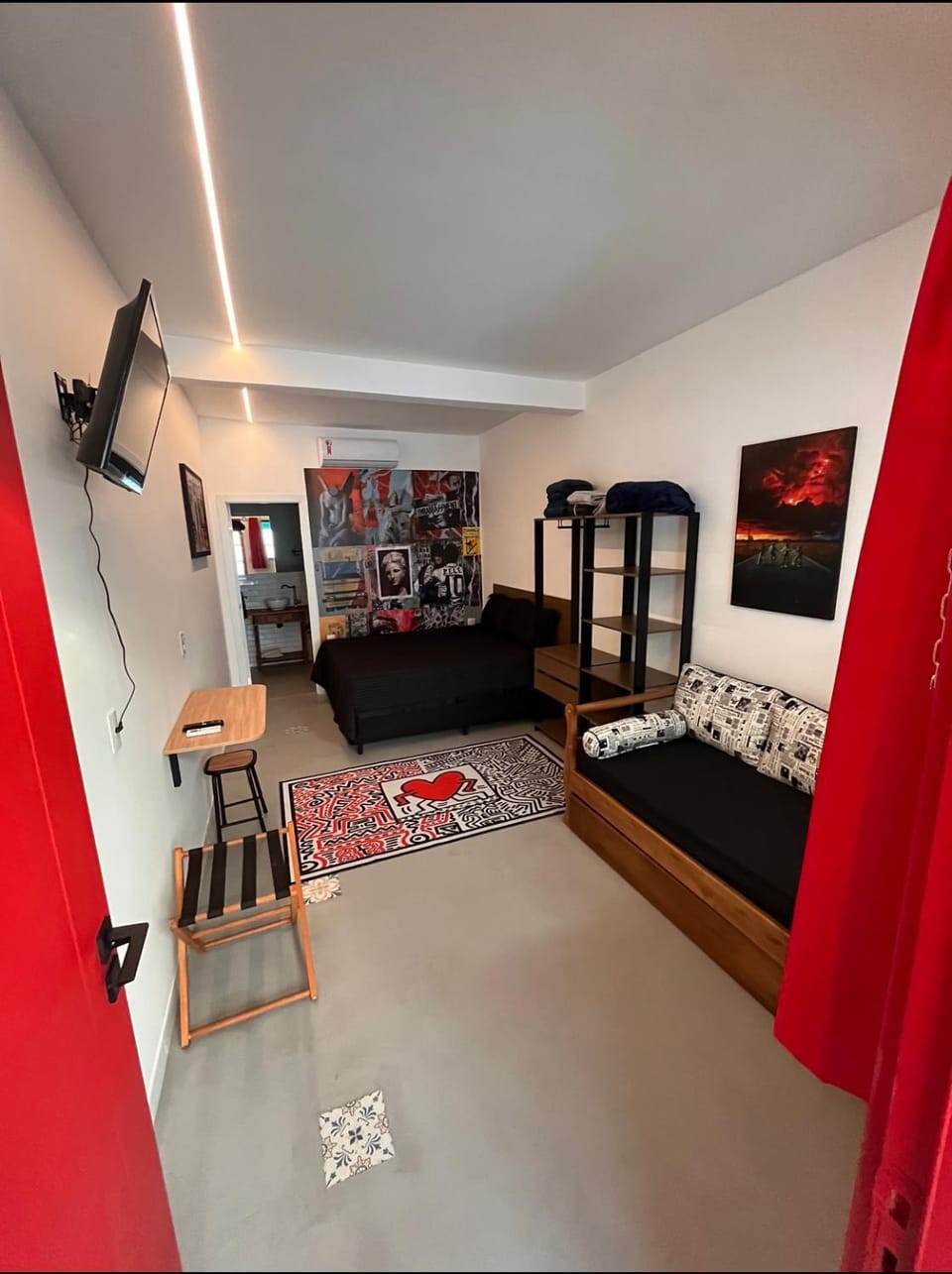 Pousada Bat N Breakfast No Beco do Batman Hostel in Sao Paulo City