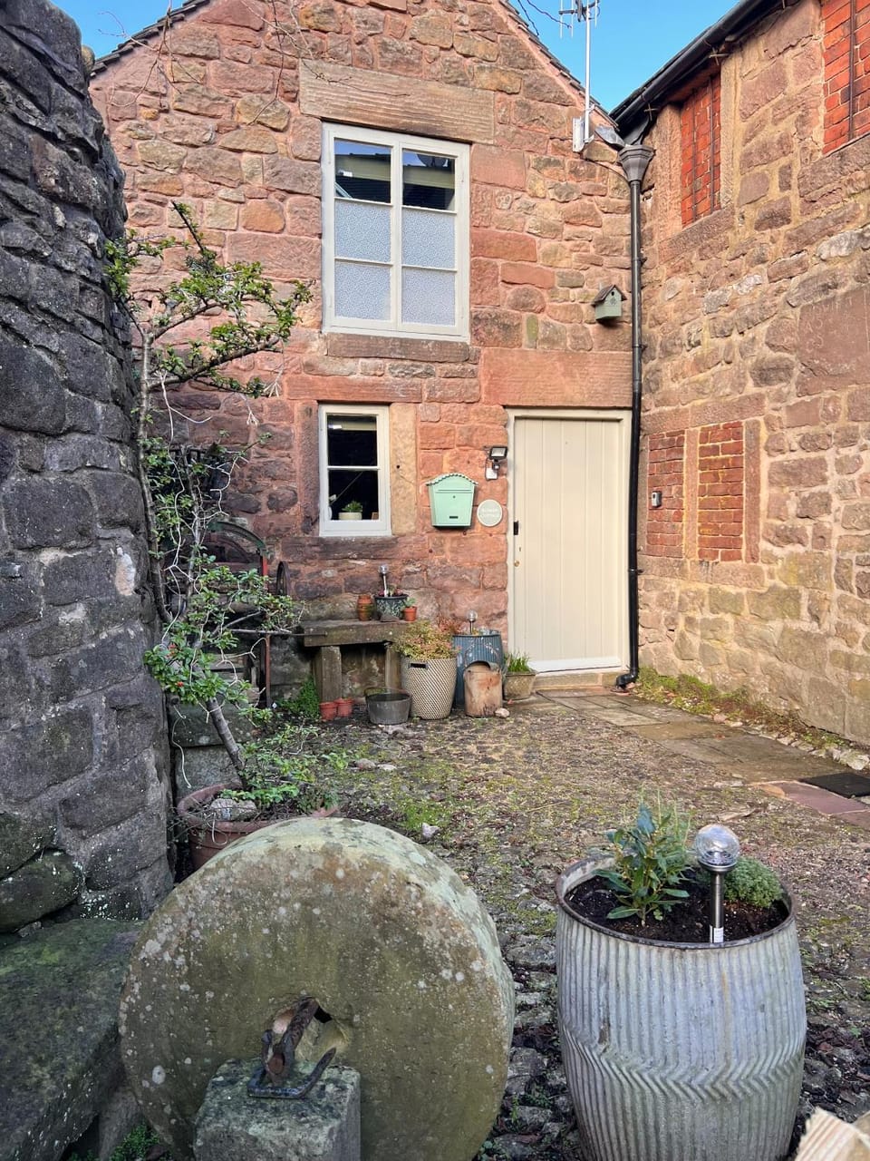 Property building, Garden