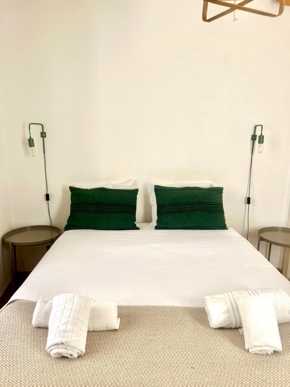 Bed, Photo of the whole room, Bedroom, towels, wardrobe