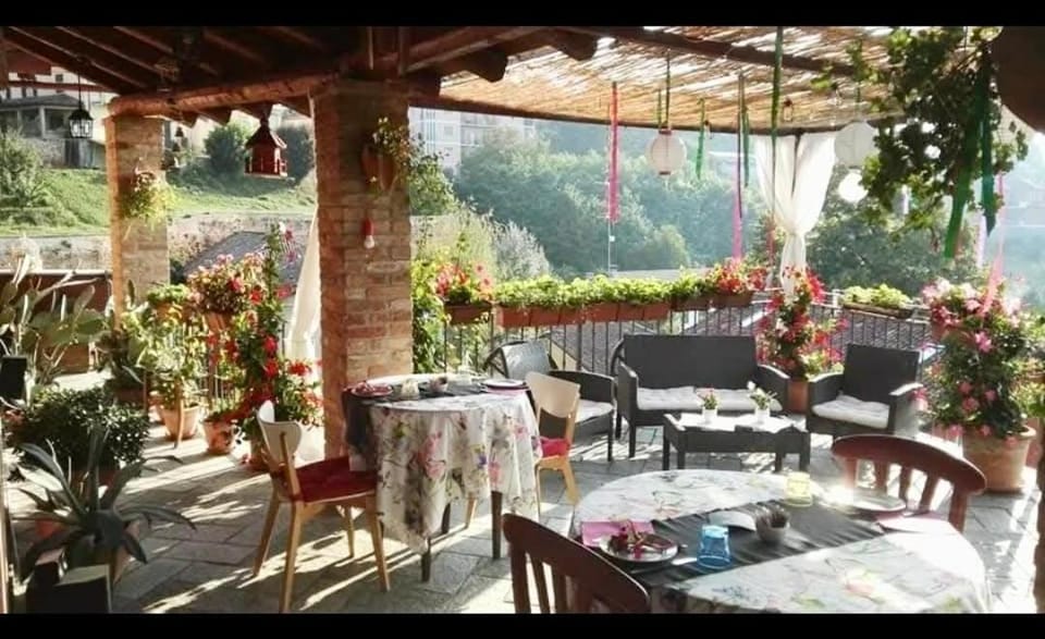 Balcony/Terrace, Breakfast