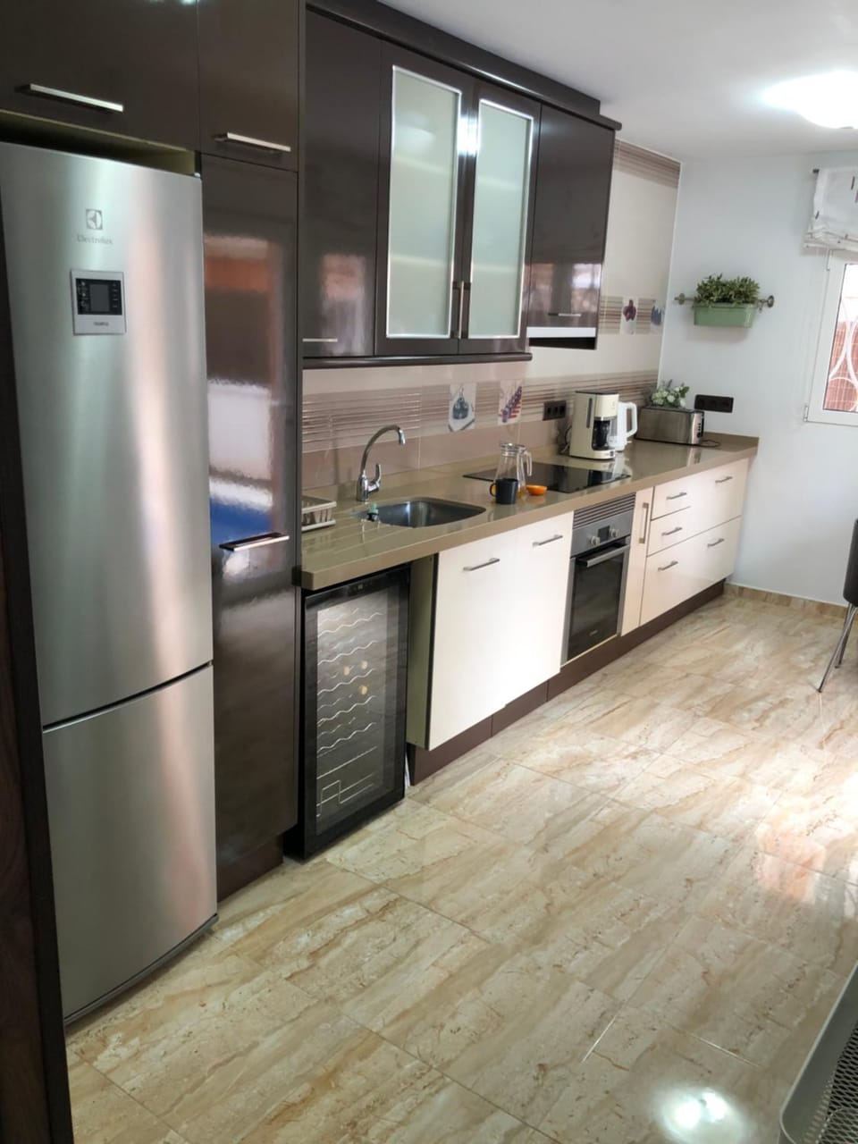 Kitchen or kitchenette, kitchen