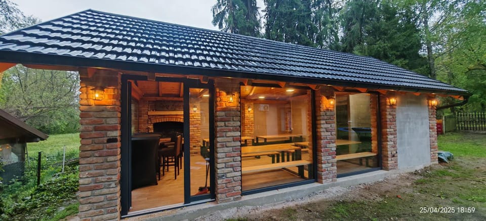 Property building, BBQ facilities, Dining area, Garden view