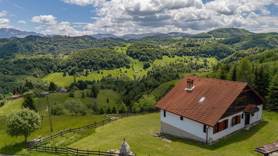Casa Koenigstein Private Hilltop Villa Villa in Brașov County