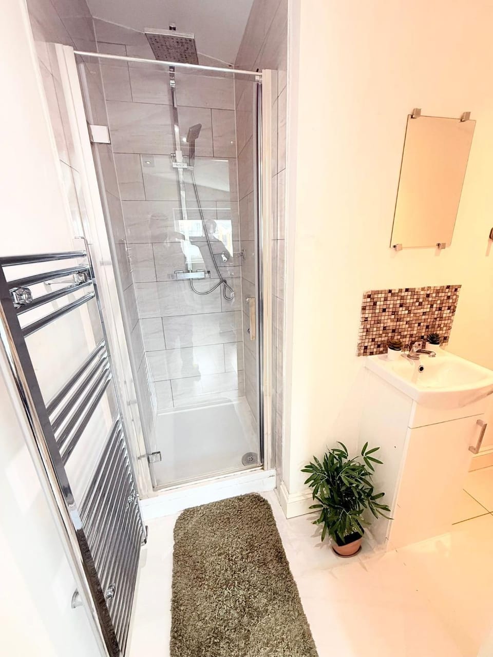 Shower, Bathroom