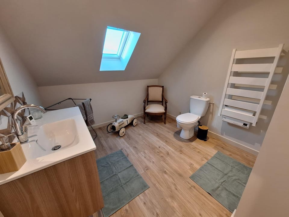 La chambre Mademoiselle Causeuse Bed and Breakfast in Pays de la Loire