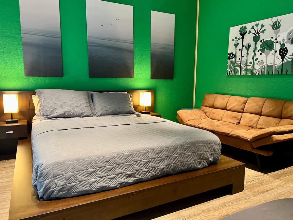 The Tatman Evergreen Suite Vacation rental in Winter Haven