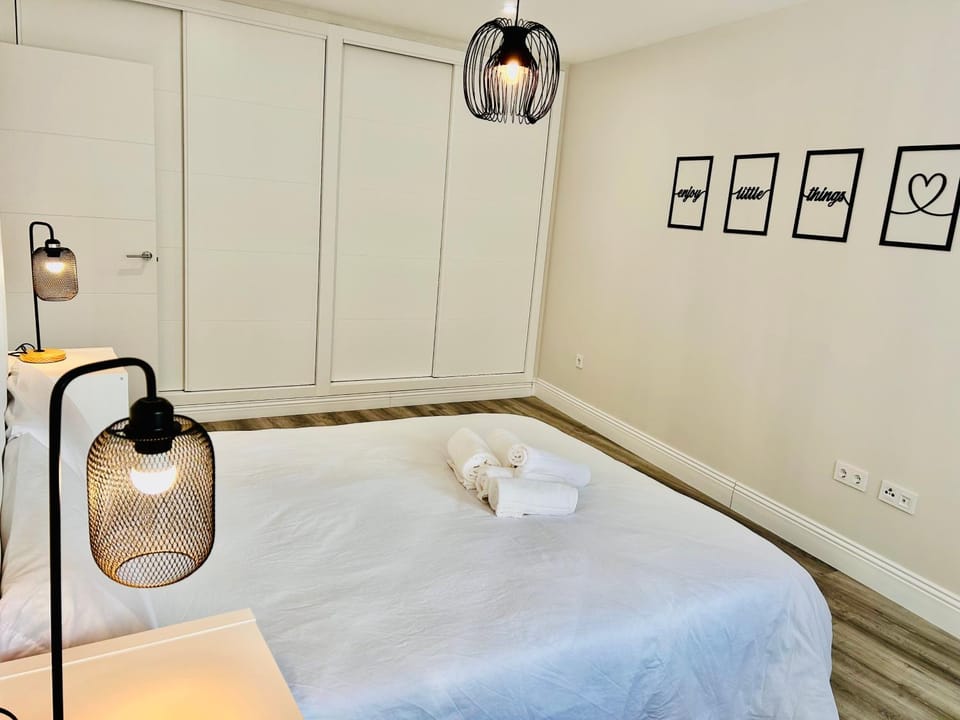 Gran Capitán Home Apartment in Cordoba