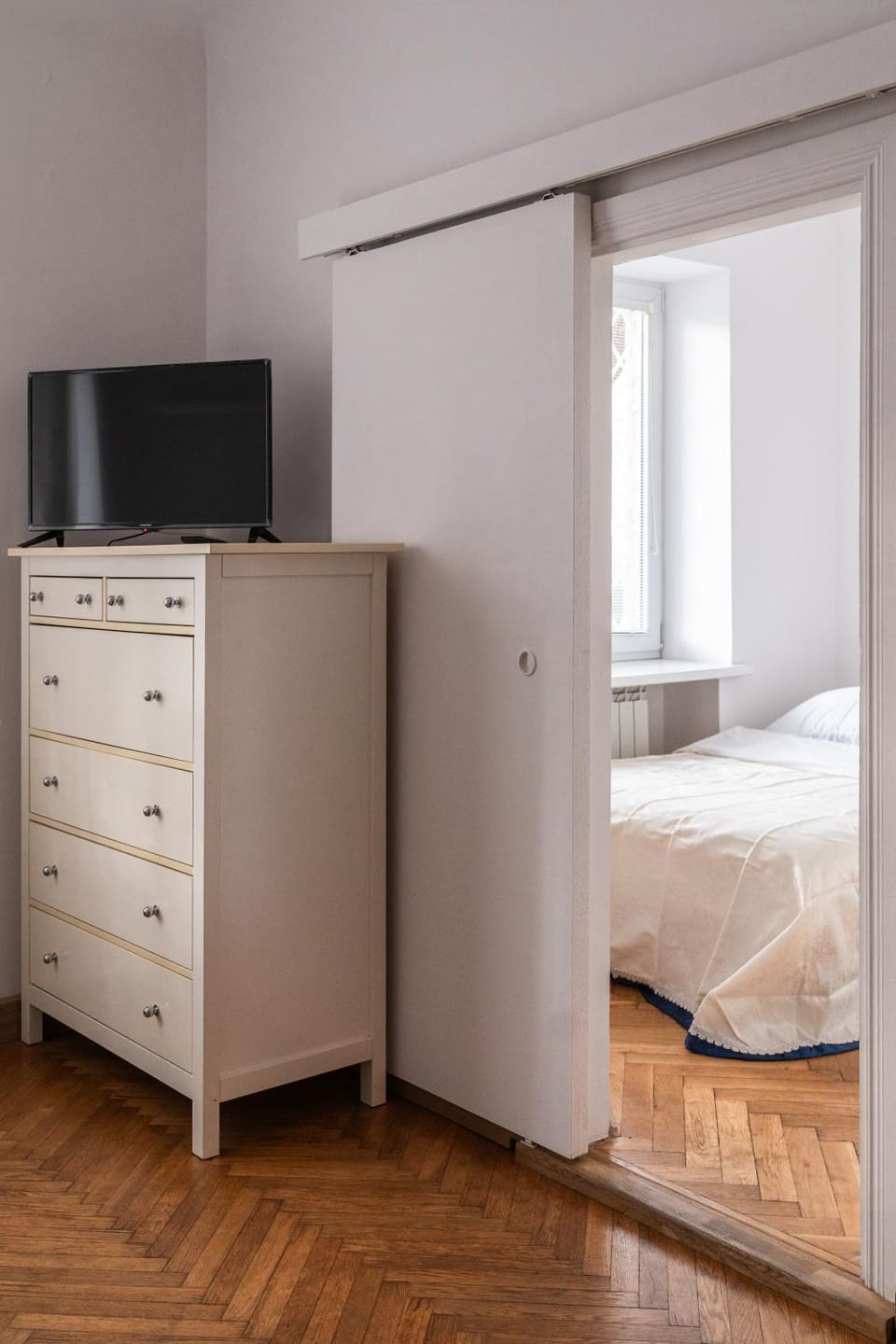 TV and multimedia, Bedroom