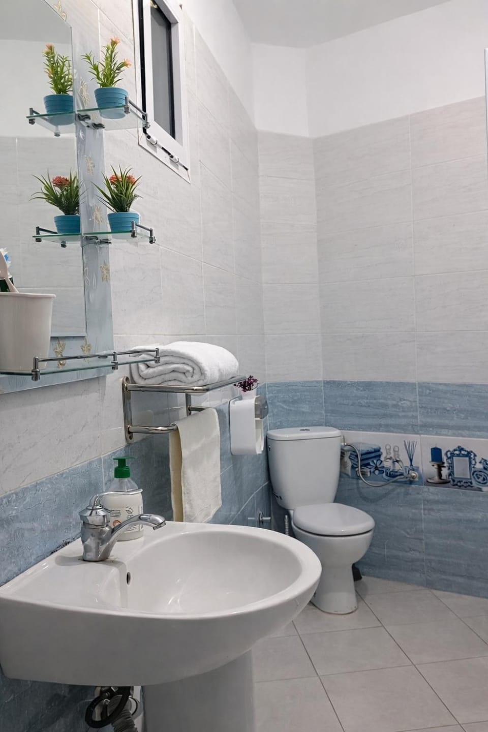 Toilet, Bathroom