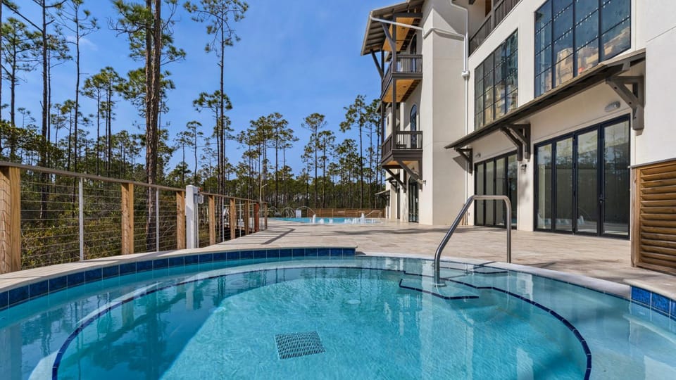 Pinewood 323 House in South Walton County