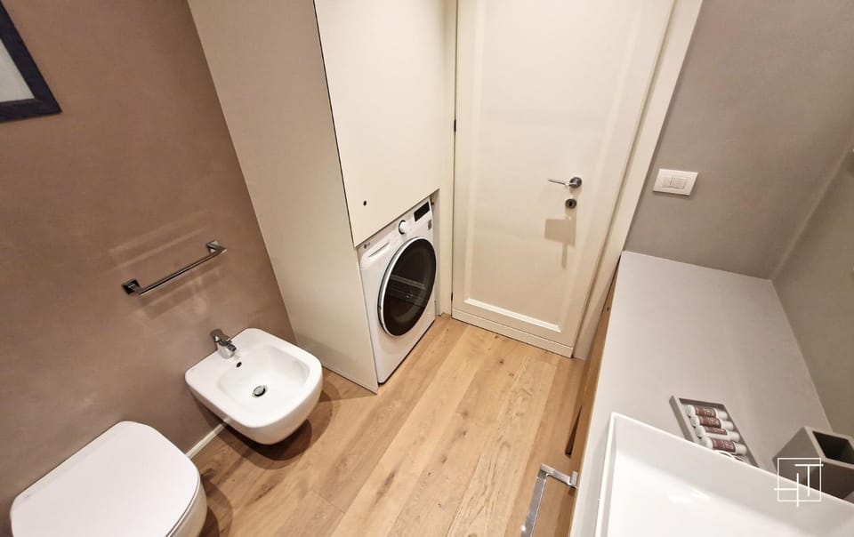 Toilet, Bathroom, Bath, bidet, washing machine, dryer