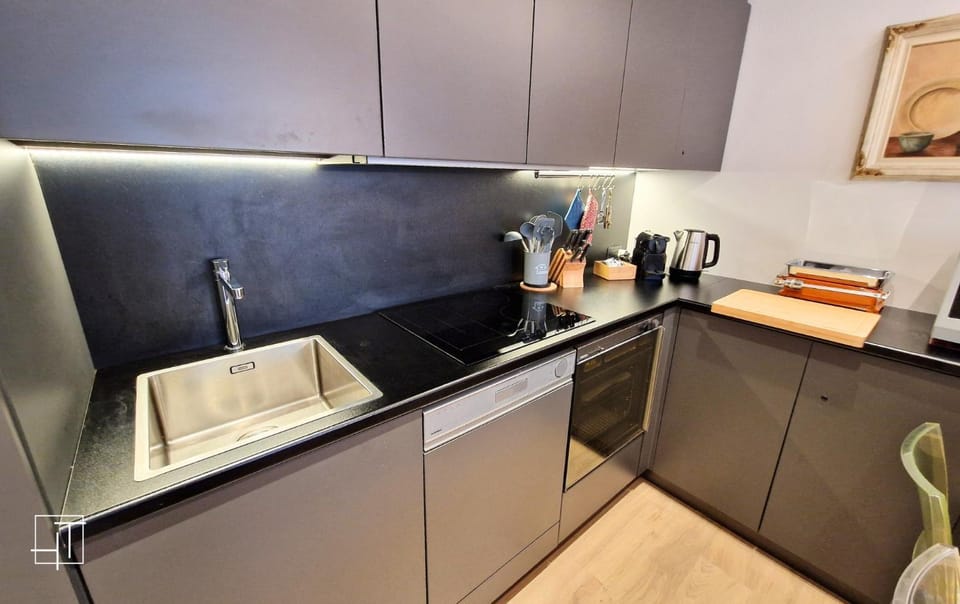 Kitchen or kitchenette, stove