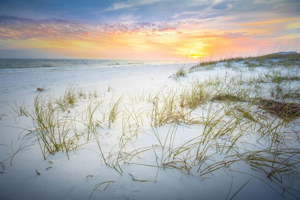 Large Beach House 4 Br 3.5 Ba 130 to Pool House in Destin