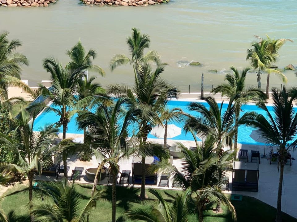 Nearby landmark, Day, Natural landscape, Pool view