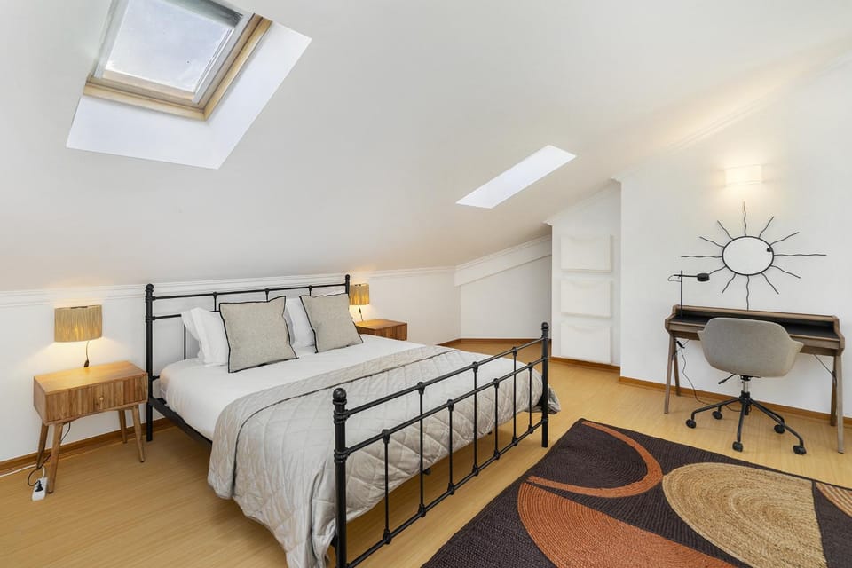 Bed, Bedroom