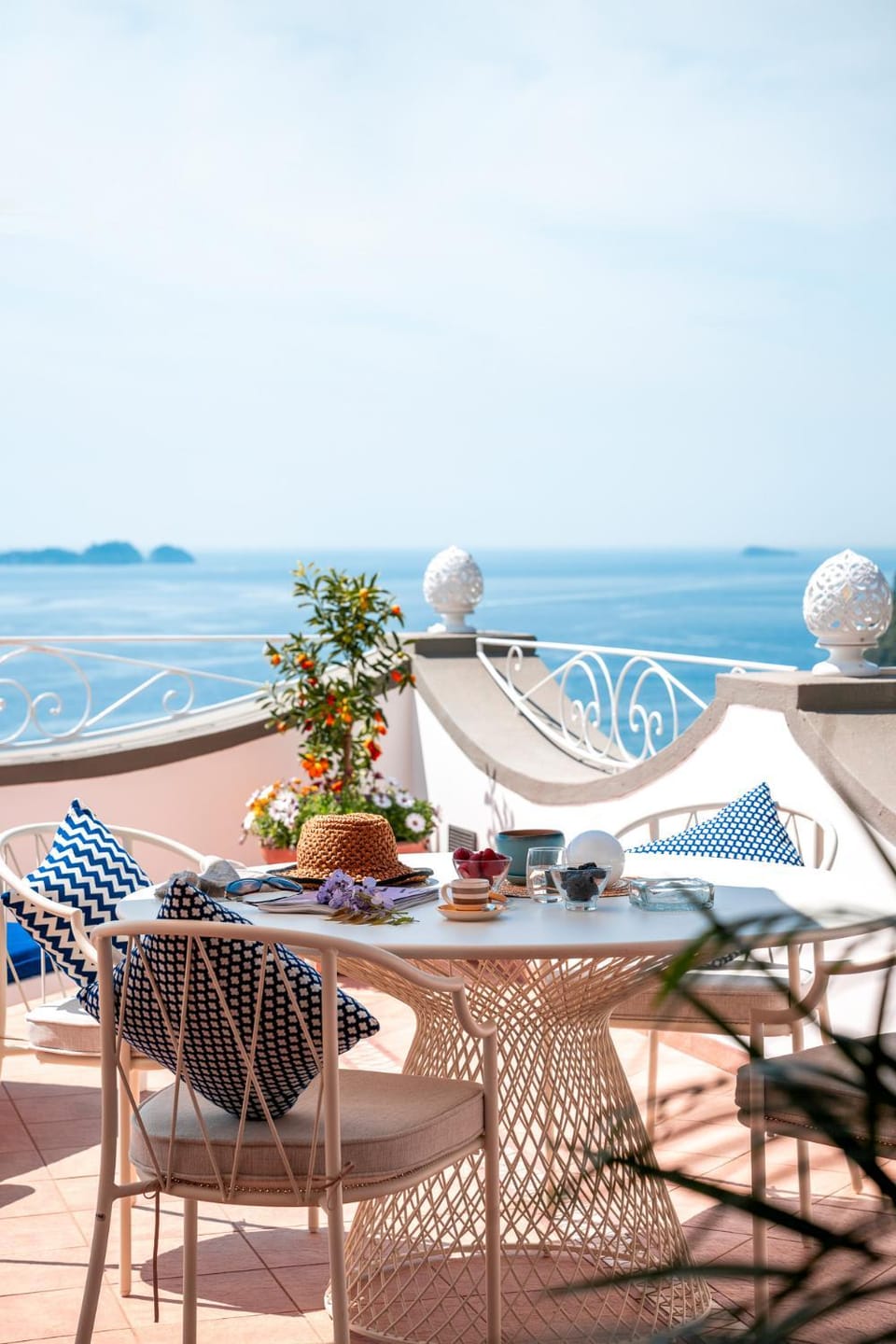 Patio, Day, Natural landscape, View (from property/room), Balcony/Terrace, Living room, Seating area, Dining area, Sea view