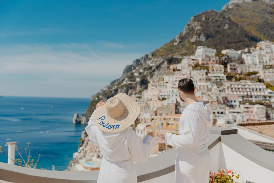 Nearby landmark, Day, People, Natural landscape, Guests, City view, Mountain view, Sea view, group of guests