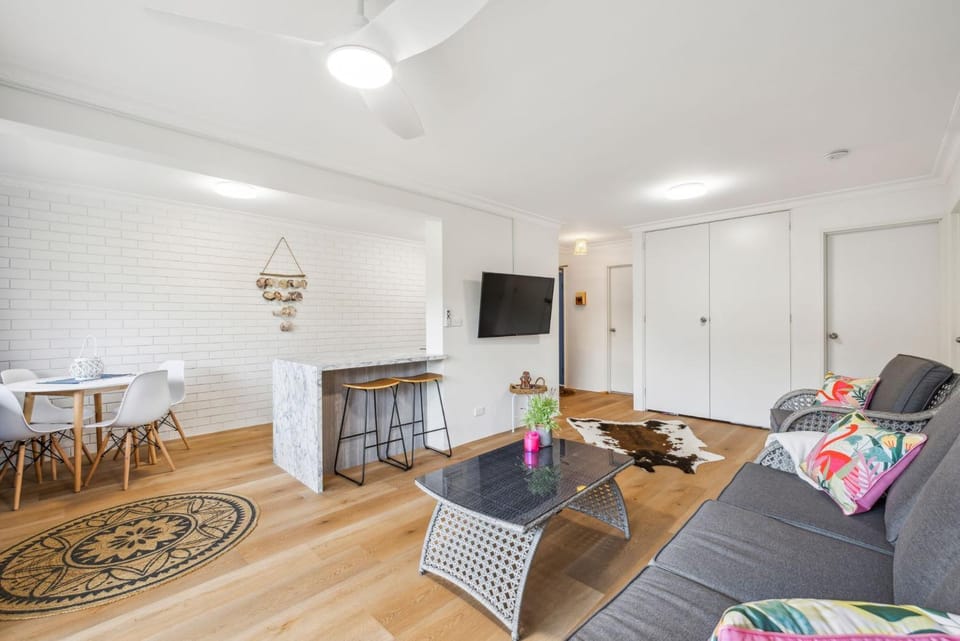 Sea Tonic on Market Apartment in Woolgoolga