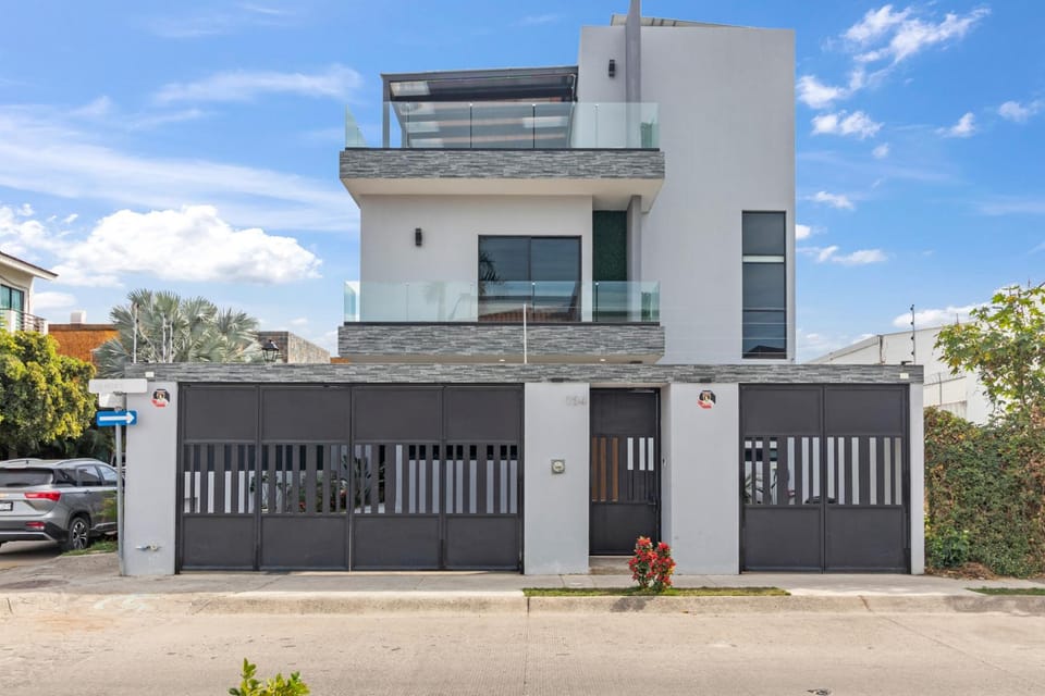 Property building, Neighbourhood, Street view
