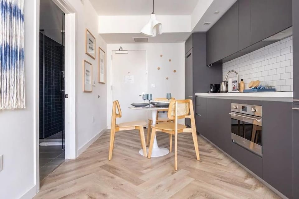 Boutique Condo in DT Miami Perfect for Couples/Fam Apartment in Miami