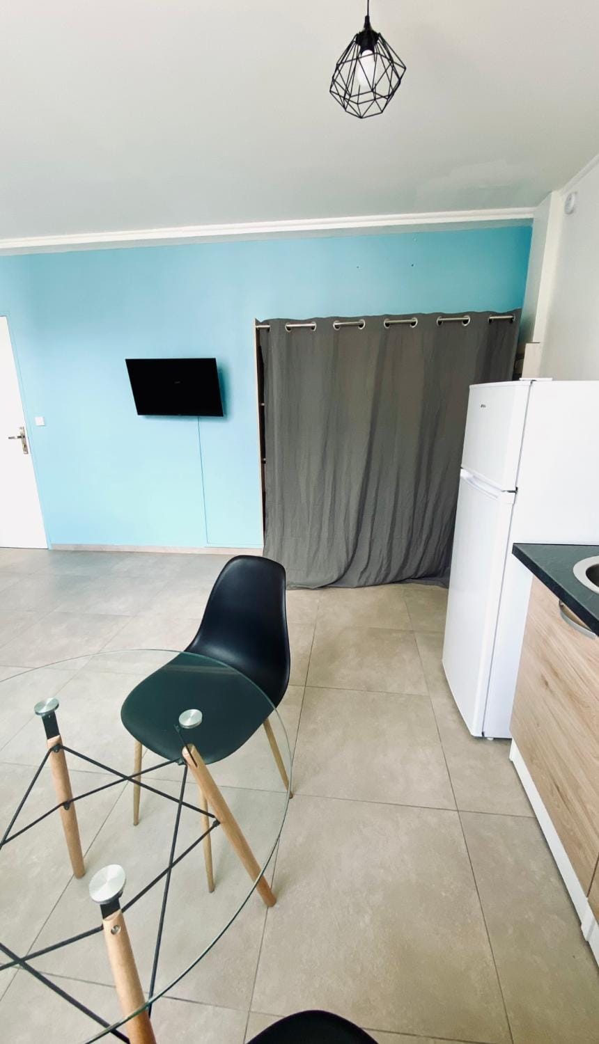 Little urban idéal pour les séjours de moyenne durée proche de tout Apartment in Les Abymes
