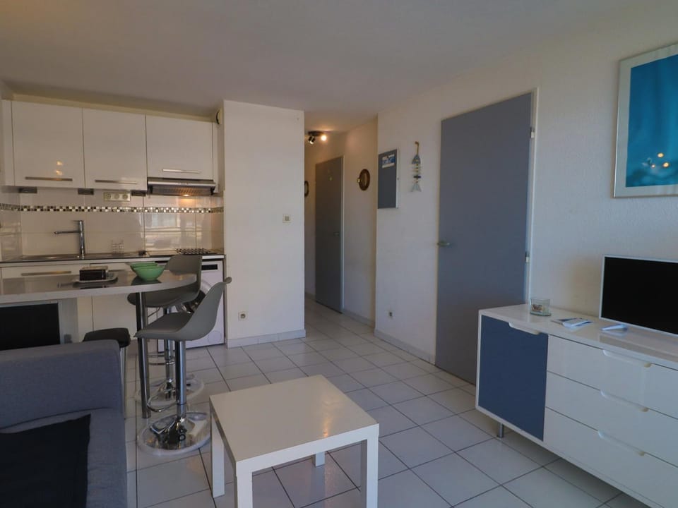 Trés agréable T2 cabine tout rénové avec vue mer - classé 2 - FR-1-472A-295 Cabin in Occitanie