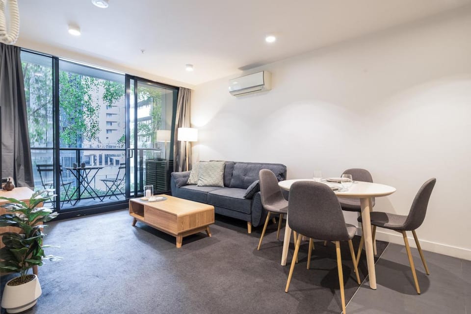 Living room, Dining area, air conditioner