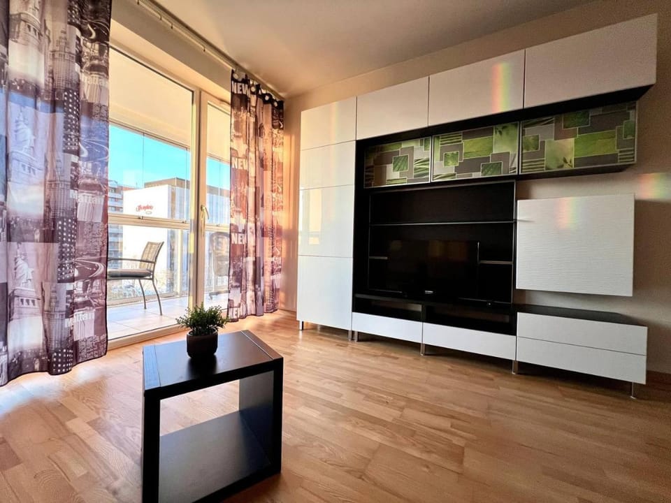 K22 Postępu 10 Chopin Airport Apartment in Warsaw