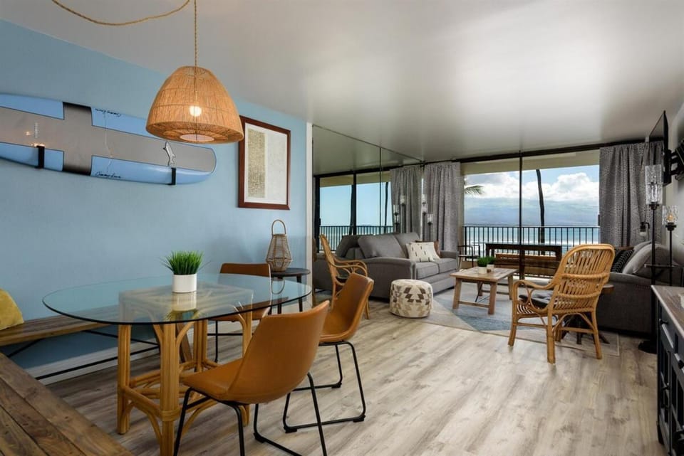 Luxury Remodeled Oceanfront Condo w/ Huge Views House in Maalaea