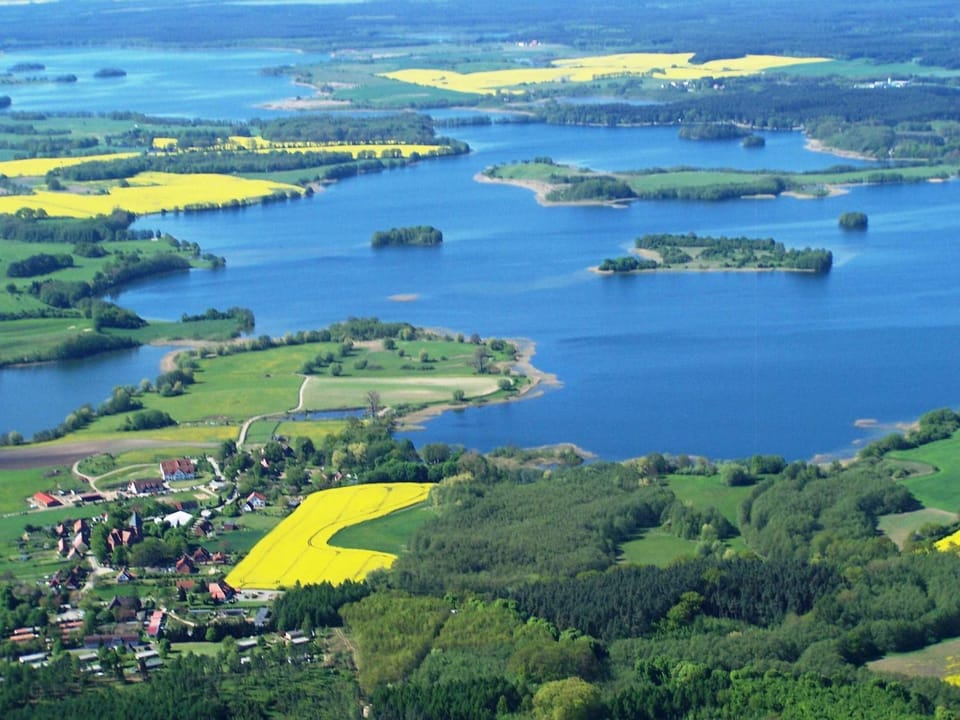Ferienwohnung mit Terrasse und in Seenähe Apartment in Mecklenburg-Vorpommern, Germany