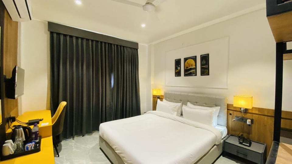 Bed, Photo of the whole room