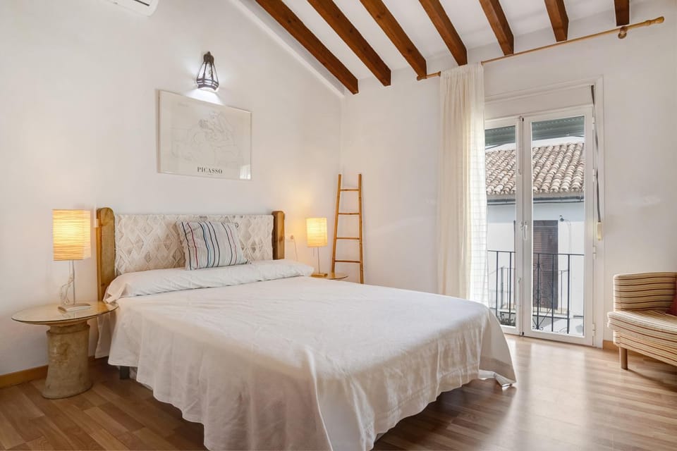 Property building, Living room, Bedroom