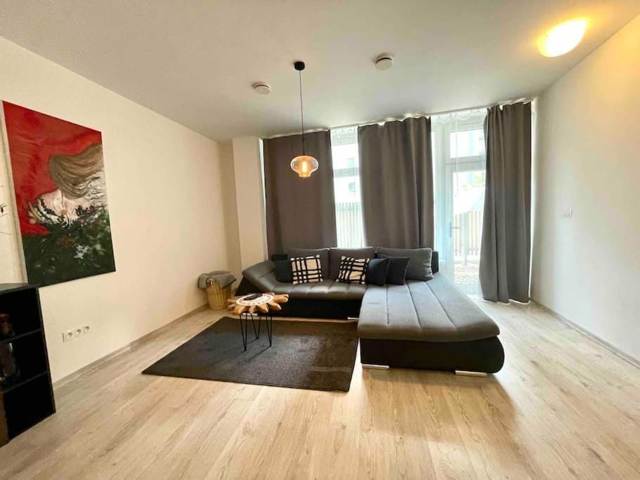 Amazing large 2,5rooms with terrace and parking! Apartment in Bratislava