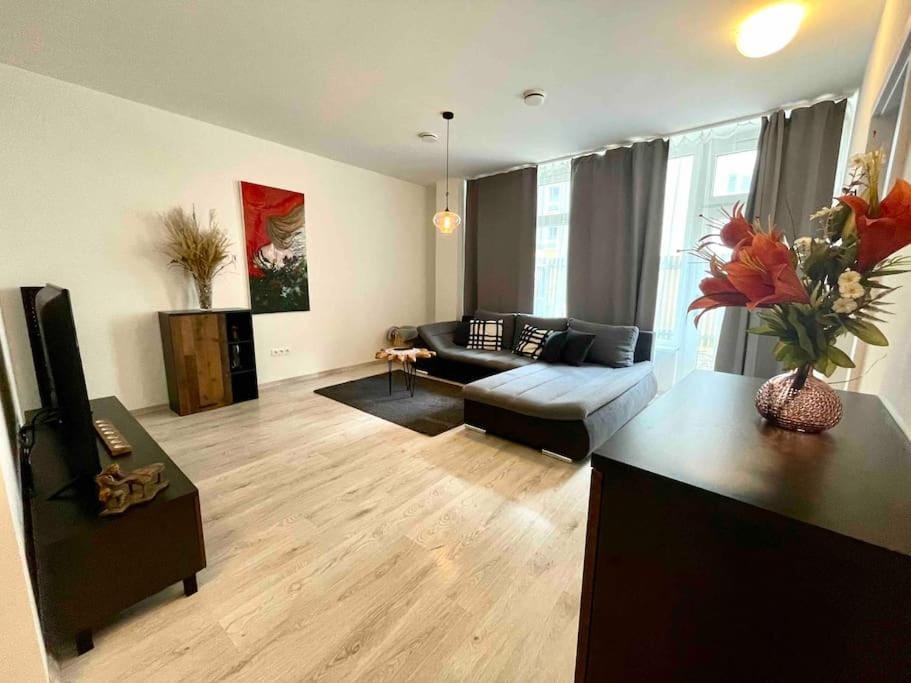 Amazing large 2,5rooms with terrace and parking! Apartment in Bratislava