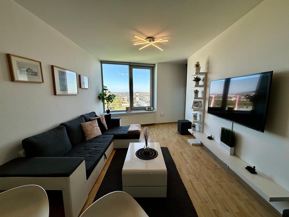TV and multimedia, Living room