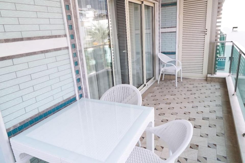 Cleopatra Beach Ultra-Luxury 3-bedroom Penthouse Apartment in Alanya