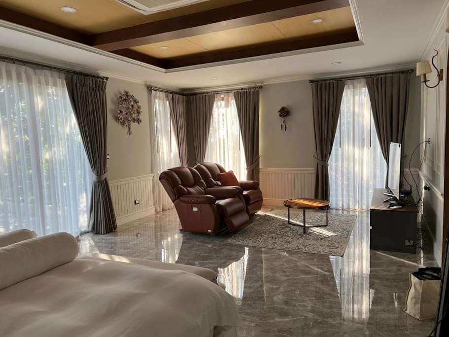 Private Home at Toscana Valley, Khao Yai Self-Stay 8-10 guests House in Laos