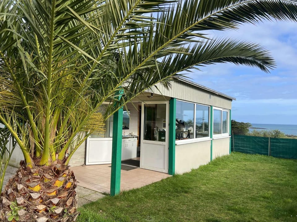 756 - Chalet à Erquy avec vue mer à 200m de la plage et de l'îlot Saint Michel Villa in Brittany