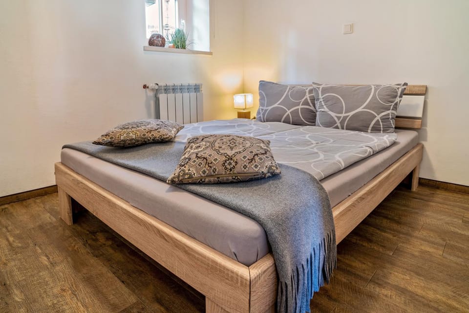 Living room, Bedroom