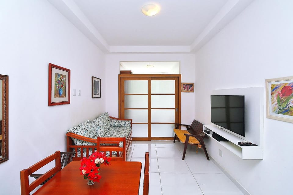 Quarto e sala cercado de natureza p/ 5 pessoas Apartment in Rio de Janeiro