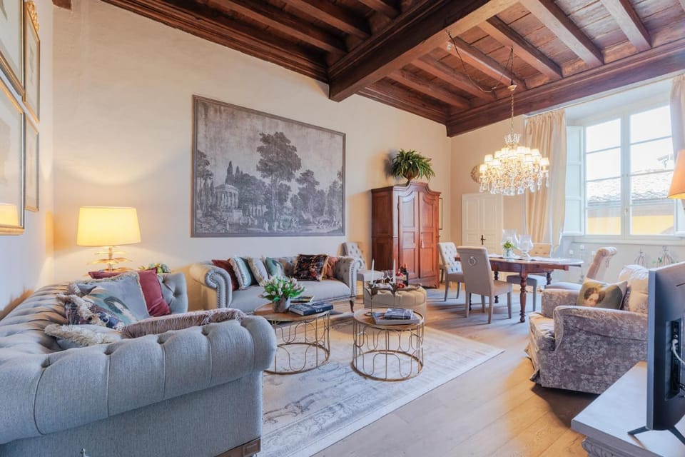Casa Pitt, a Luxury 3 bedrooms Apartment in Lucca Apartment in Capannori