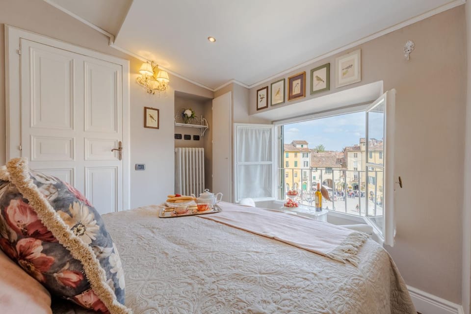 Casa Pitt, a Luxury 3 bedrooms Apartment in Lucca Apartment in Capannori
