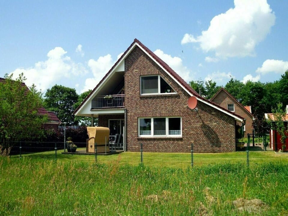 Property building, Garden view