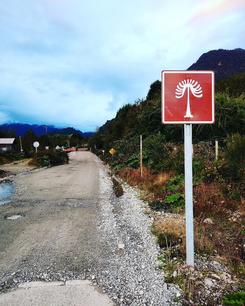 Day, Neighbourhood, Natural landscape, Mountain view