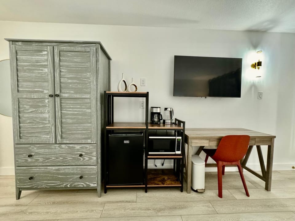 2 beds with Pool, Parking, Wi-Fi & Smart TV Apartment in Osceola County