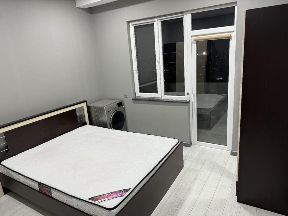 Bed, Photo of the whole room, Bedroom, wardrobe