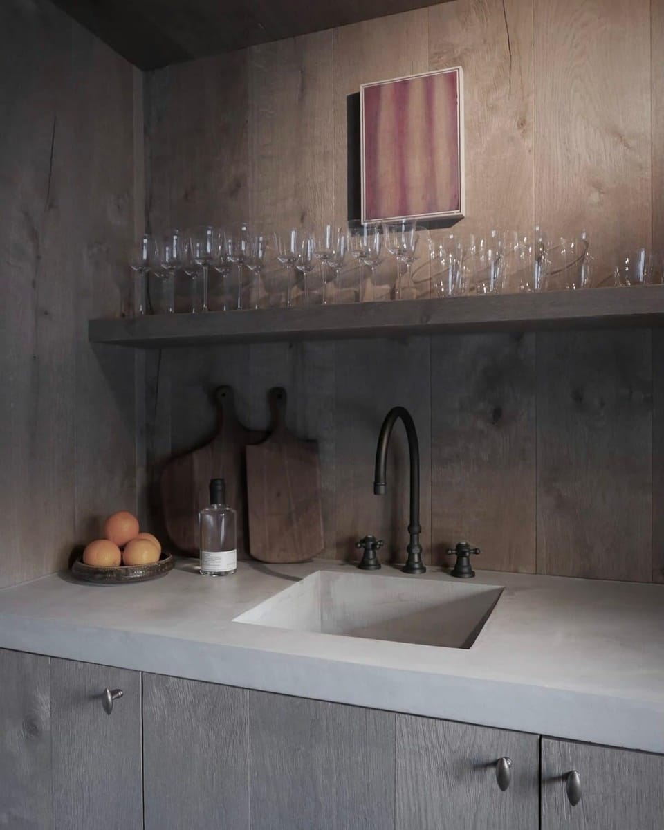 Kitchen or kitchenette, Lounge or bar