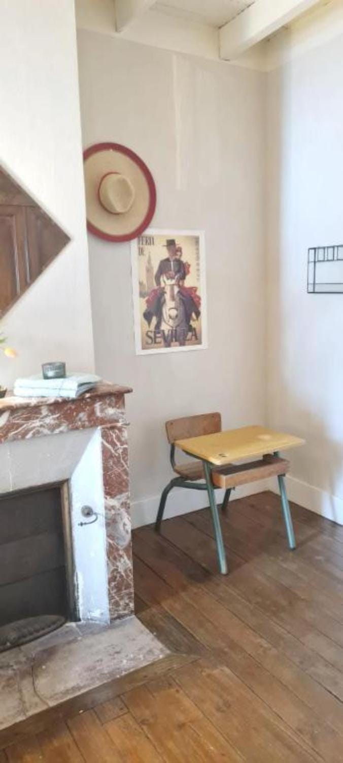 Property building, Living room
