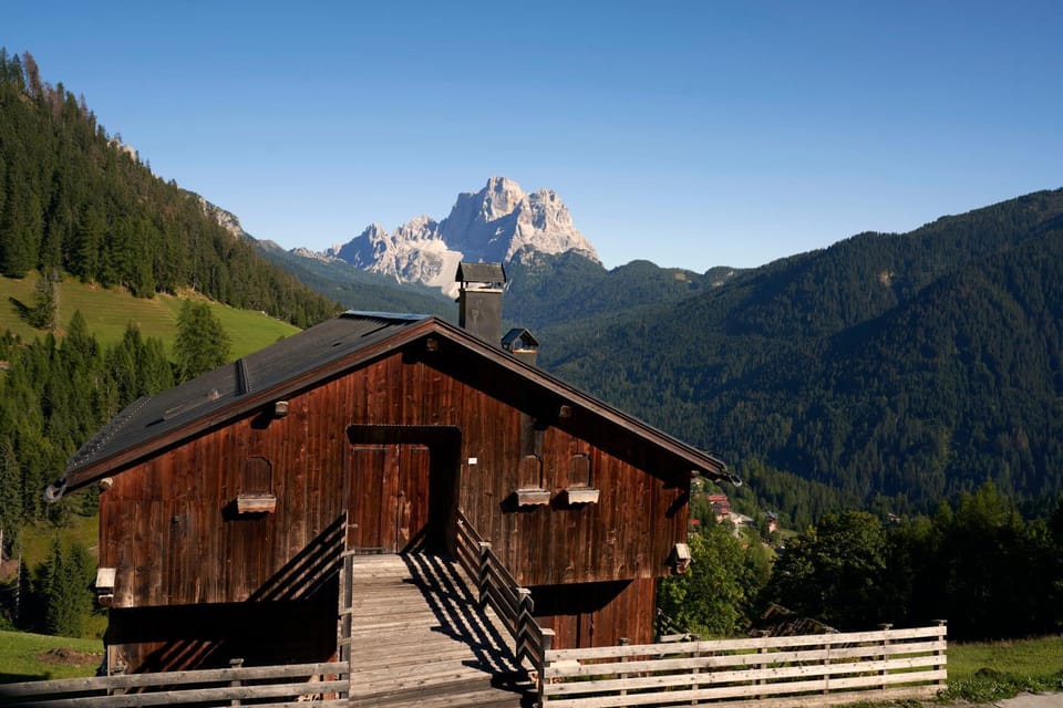 Property building, Nearby landmark, Day, Natural landscape, Mountain view